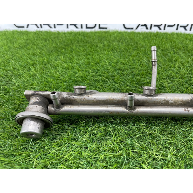 Топливная рампа (топливная система) BMW 3-series E46 1999 M43B19 13531438215