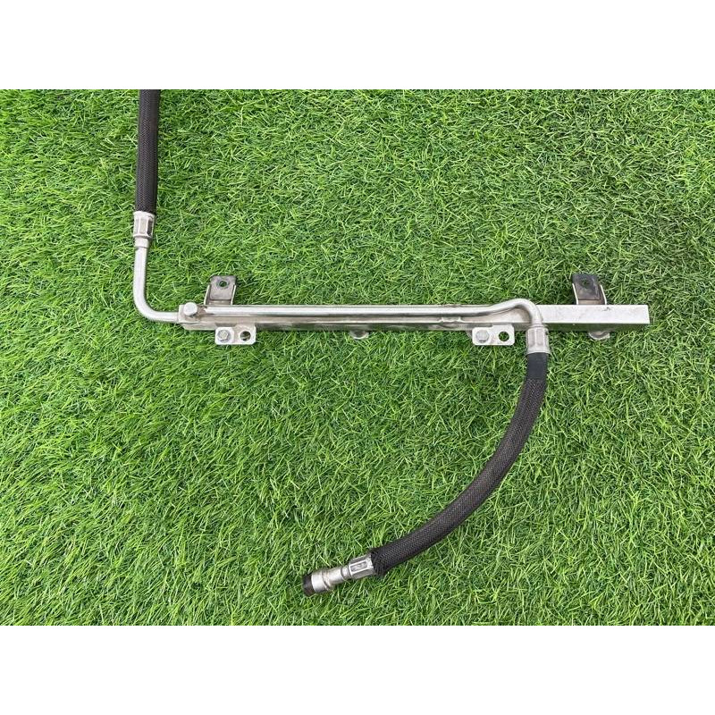 Топливная рампа (топливная система) BMW 7-series E65 N62B44 13537506923