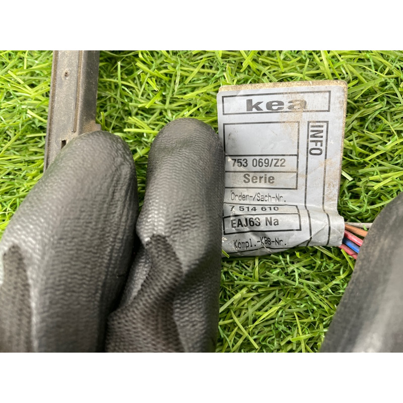 Проводка форсунок (электрика двигателя) BMW 7-series E65 N62B44 12517514610