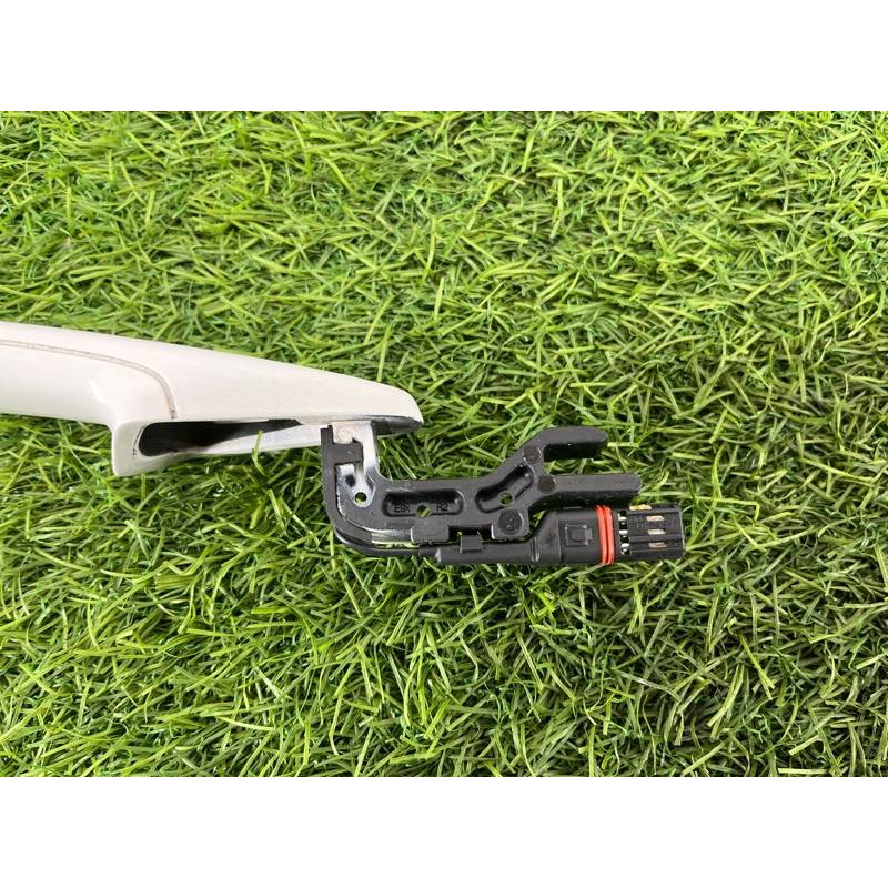 Ручка двери внешняя (кузов и элементы) BMW 3-series E93 2010 3.0 N52 51217207570