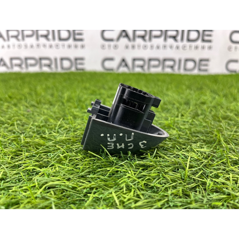 Заглушка зовнішньої ручки (кузов і елементи) Jeep Cherokee Trailhawk 2014 2.4 1SZ22LDSAD