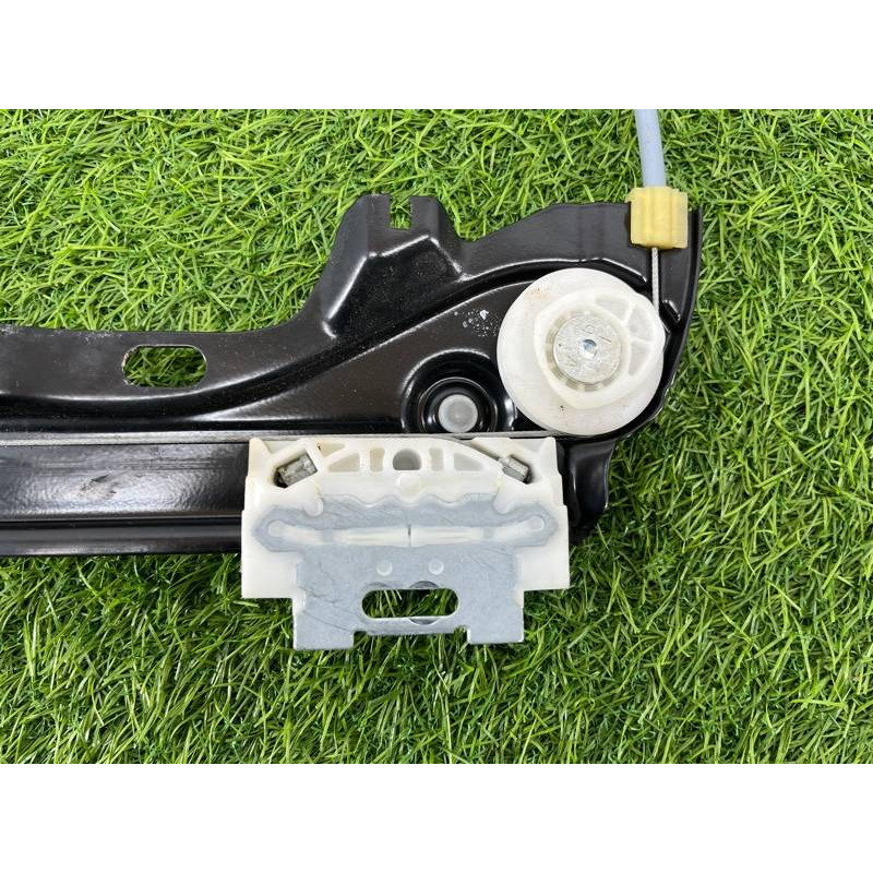 Механізм склопідйомника (кузов і елементи) BMW 3-series E93 2010 3.0 N52 51337193456