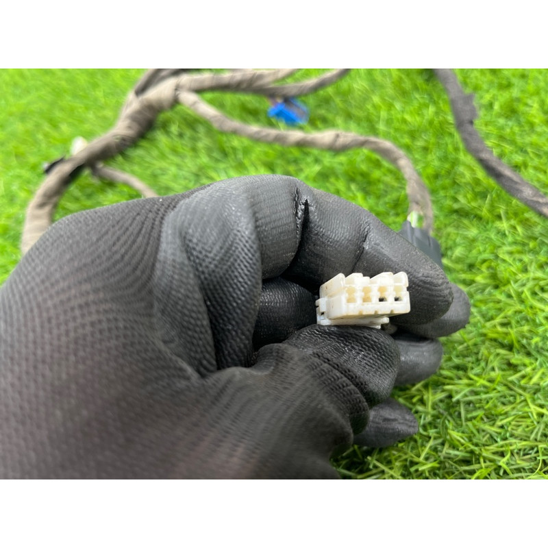 Проводка дверная (электрика) Dodge Durango WD 2015 5.7 HEMi 68136763AG