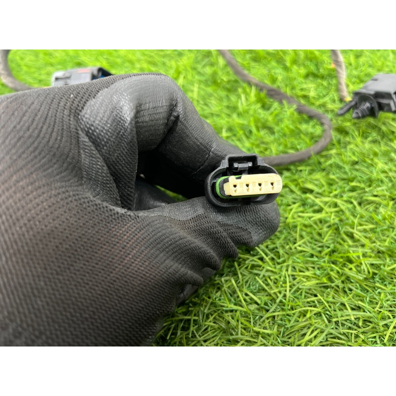 Проводка дверная (электрика) Dodge Durango WD 2015 5.7 HEMi 68136763AG