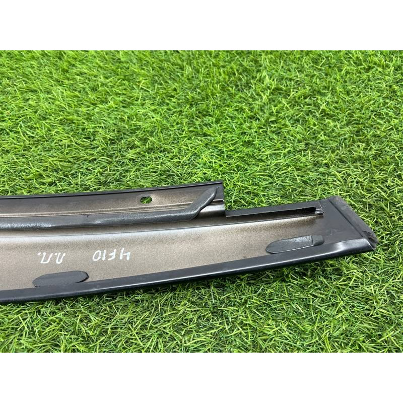 Бічна накладка двері (кузов і елементи) BMW 5-series F10 2011 3.0 N55B30 51337182272