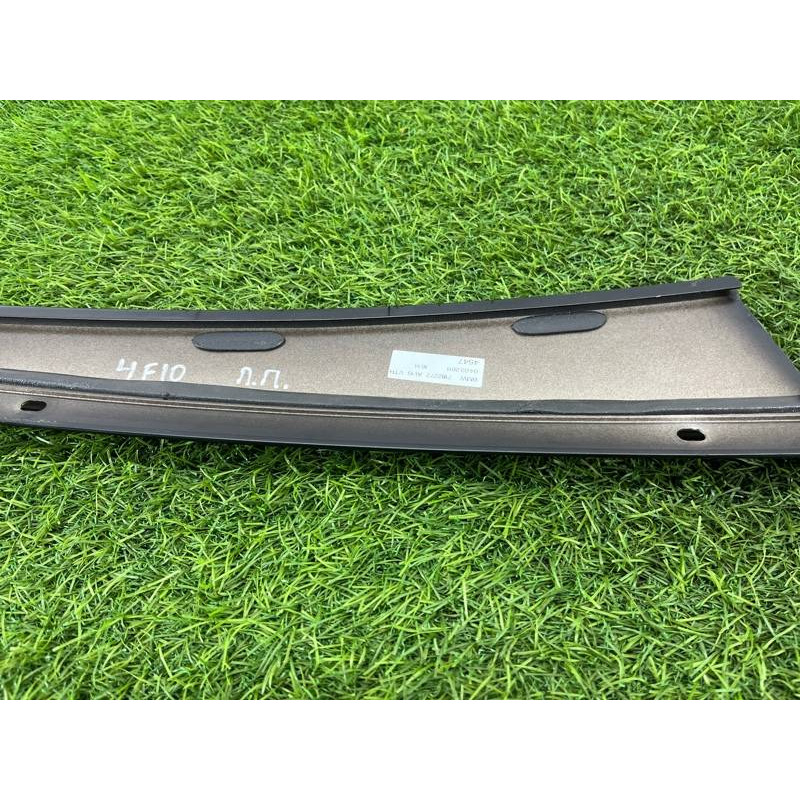 Бічна накладка двері (кузов і елементи) BMW 5-series F10 2011 3.0 N55B30 51337182272