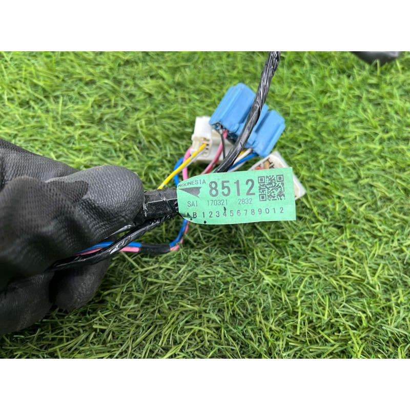 Проводка дверная (электрика) Mitsubishi Outlander GF 2017 2.4 8512B826