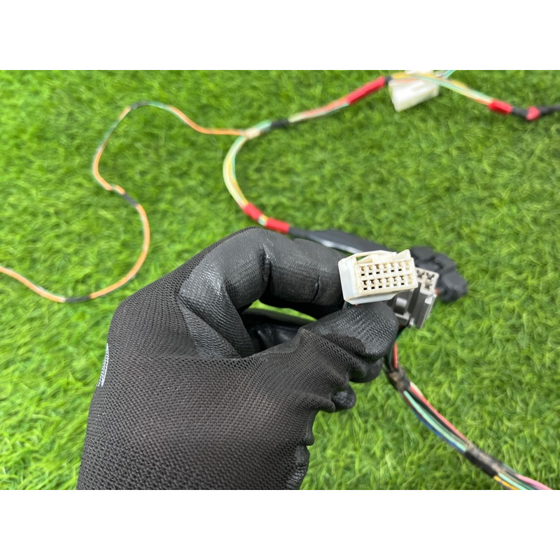 Проводка дверная (электрика) Toyota Highlander XU20 8215248090