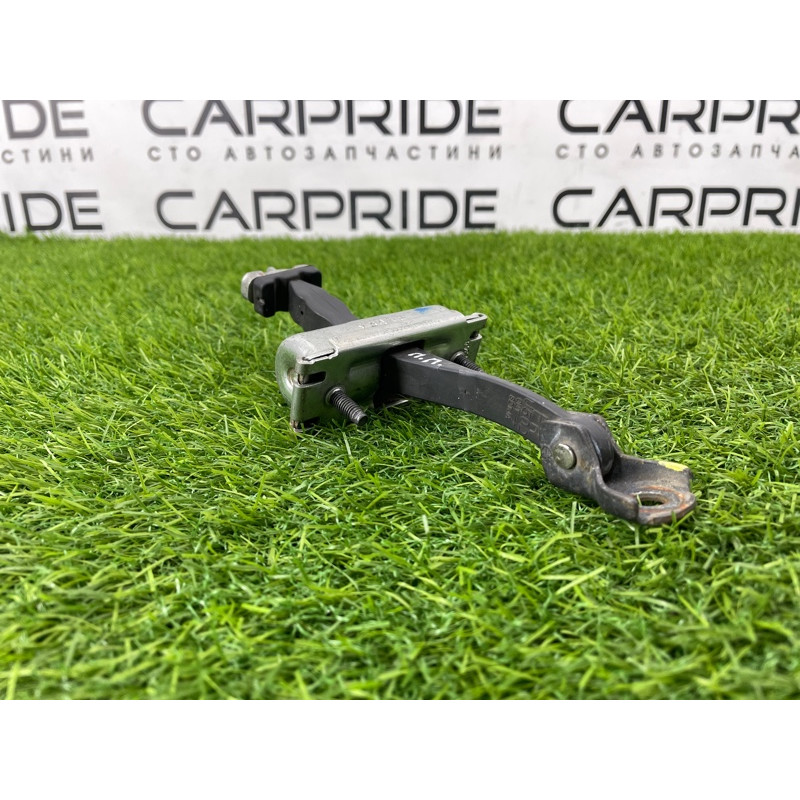 Ограничитель двери (кузов и элементы) FORD Explorer MK5 BB5Z7823552A