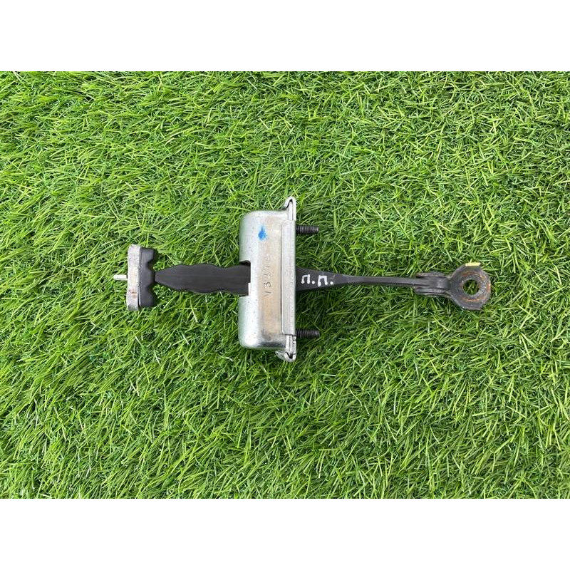 Ограничитель двери (кузов и элементы) FORD Explorer MK5 BB5Z7823552A