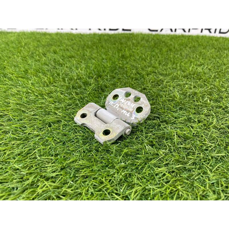 Петля двери (кузов и элементы) Mercedes-Benz E-class W124 1990 3.2 A1247200137