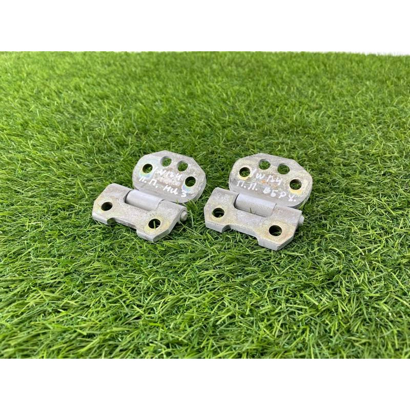 Петля двери (кузов и элементы) Mercedes-Benz E-class W124 1990 3.2 A1247200137