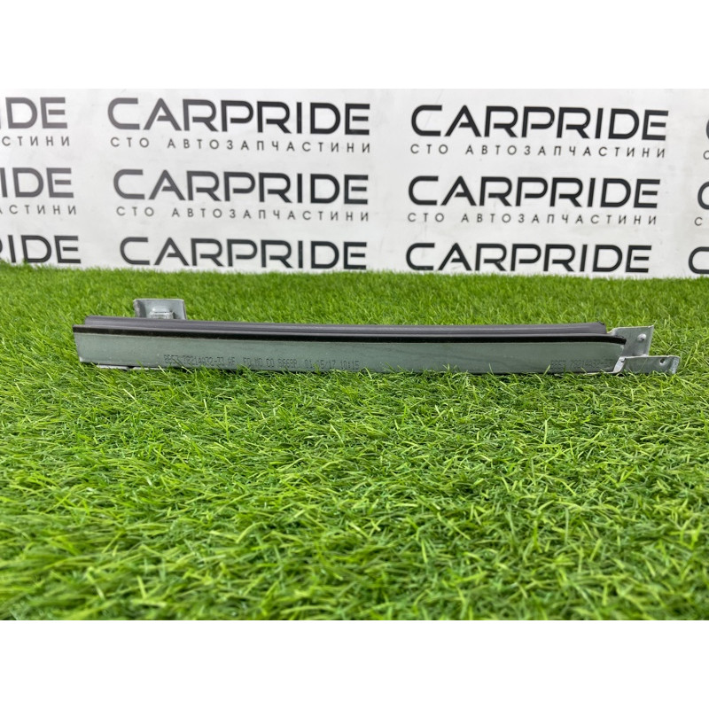 Направляющая стекла двери (кузов и элементы) FORD Explorer MK5 BB5Z7821572B