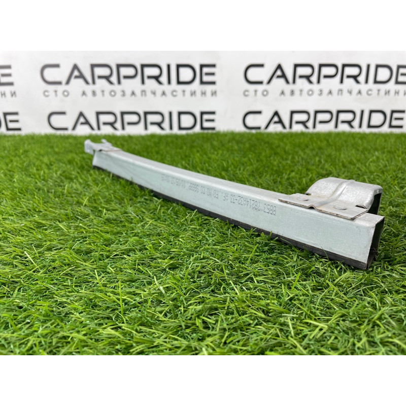 Направляющая стекла двери (кузов и элементы) FORD Explorer MK5 BB5Z7821572B