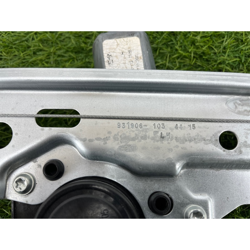 Механизм стеклоподъемника с мотором (кузов и элементы) FORD Focus MK3 2016 1.0 CM5Z5827001A