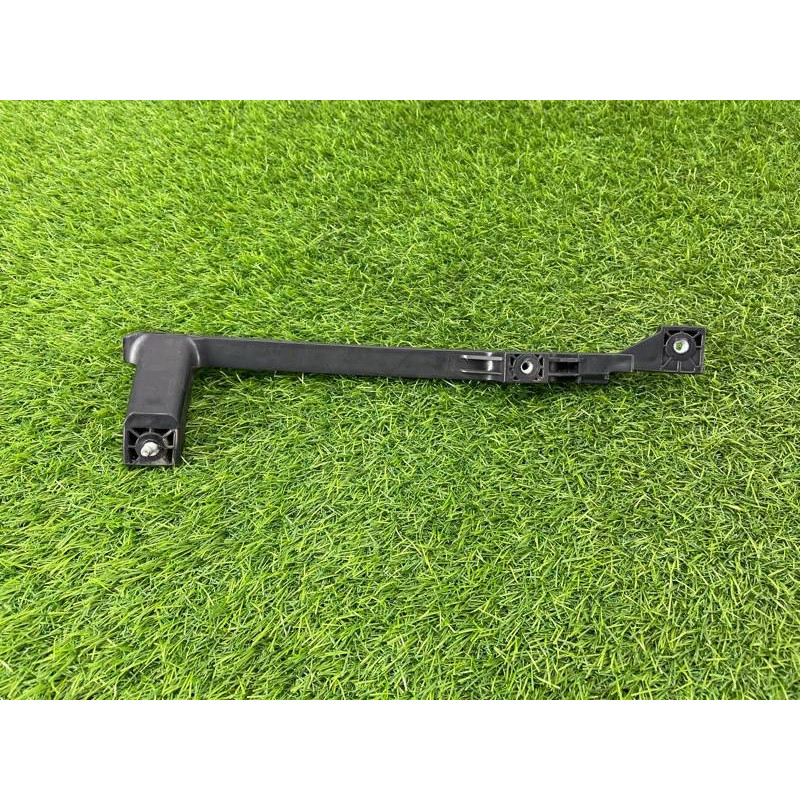 Направляюча скла дверей (кузов і елементи) Hyundai Sonata YF 835353S000