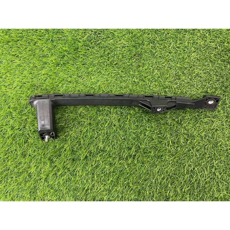 Направляюча скла дверей (кузов і елементи) Hyundai Sonata YF 835353S000