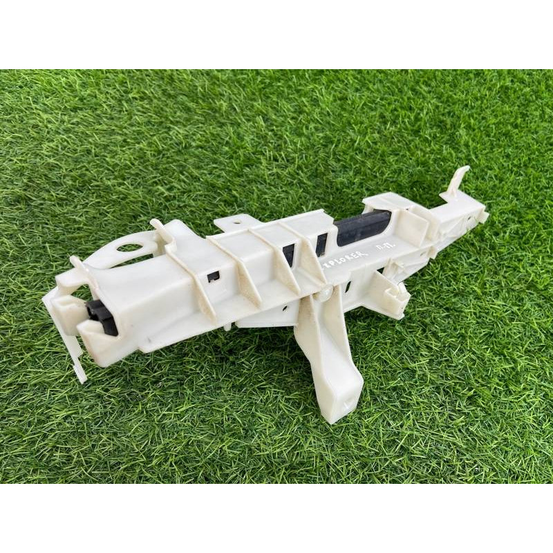 Направляющая стекла двери (кузов и элементы) FORD Explorer MK5 BB5Z7843350A