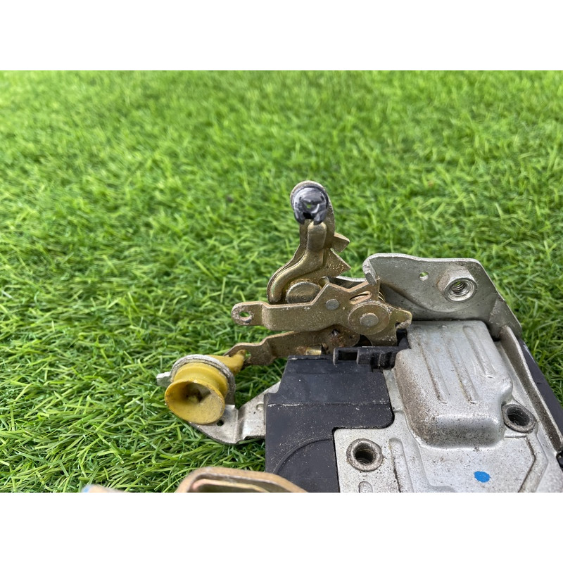 Замок двери (кузов и элементы) Mercedes-Benz E-class W124 1990 3.2 A1247200835