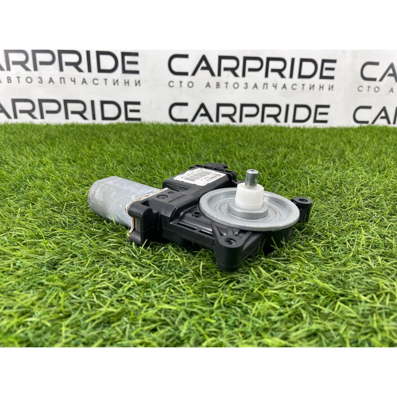 Мотор стеклоподъемника (электрика) Cadillac Xt5 1 2016 3.6 84631509