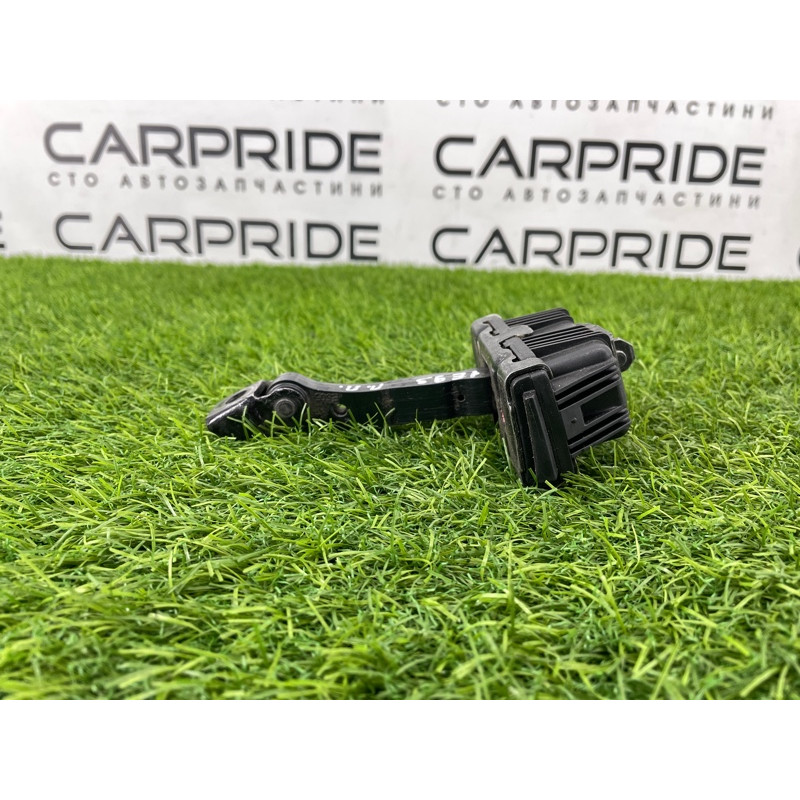 Обмежувач дверей (кузов і елементи) BMW 3-series E93 2010 3.0 N52 51217193671