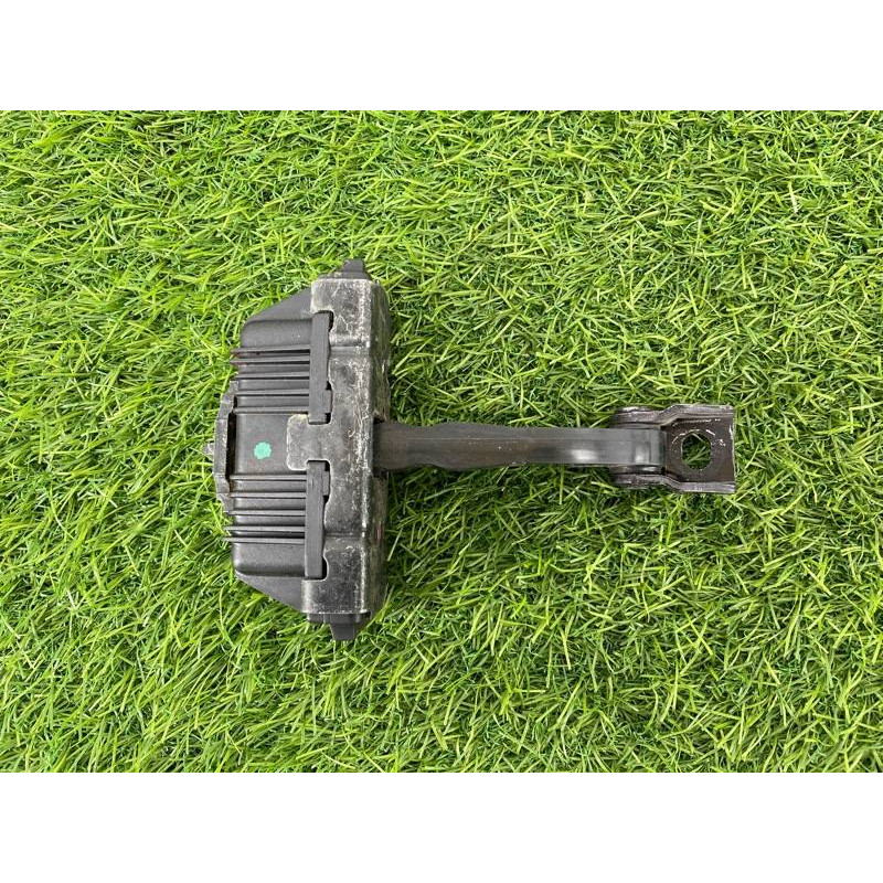 Обмежувач дверей (кузов і елементи) BMW 3-series E93 2010 3.0 N52 51217193671