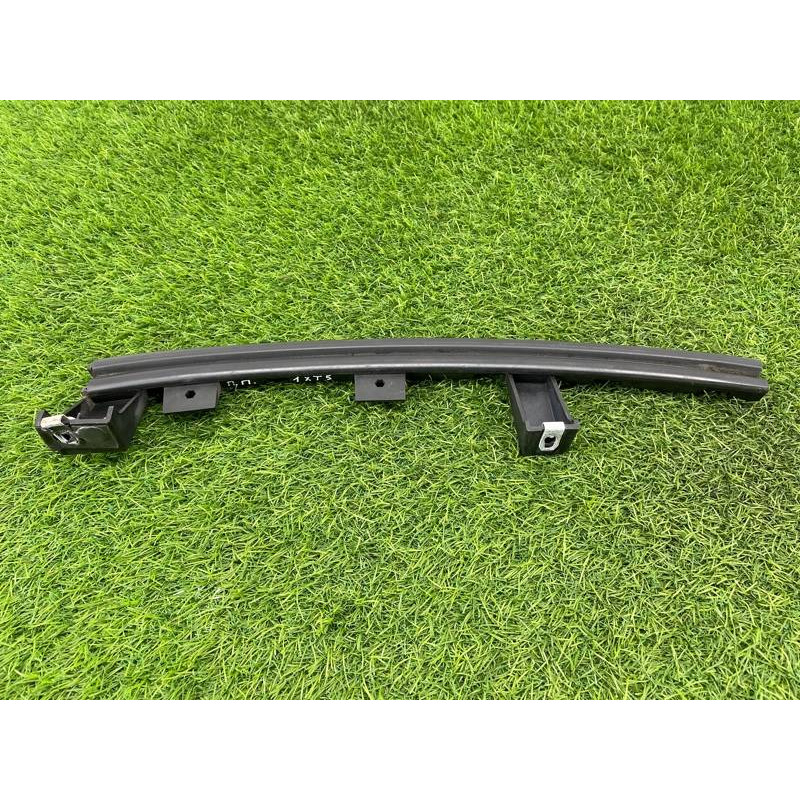 Направляющая стекла двери (кузов и элементы) Cadillac Xt5 1 2016 3.6 84659186