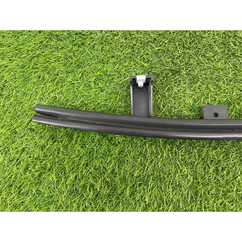 Направляющая стекла двери (кузов и элементы) Cadillac Xt5 1 2016 3.6 84659186