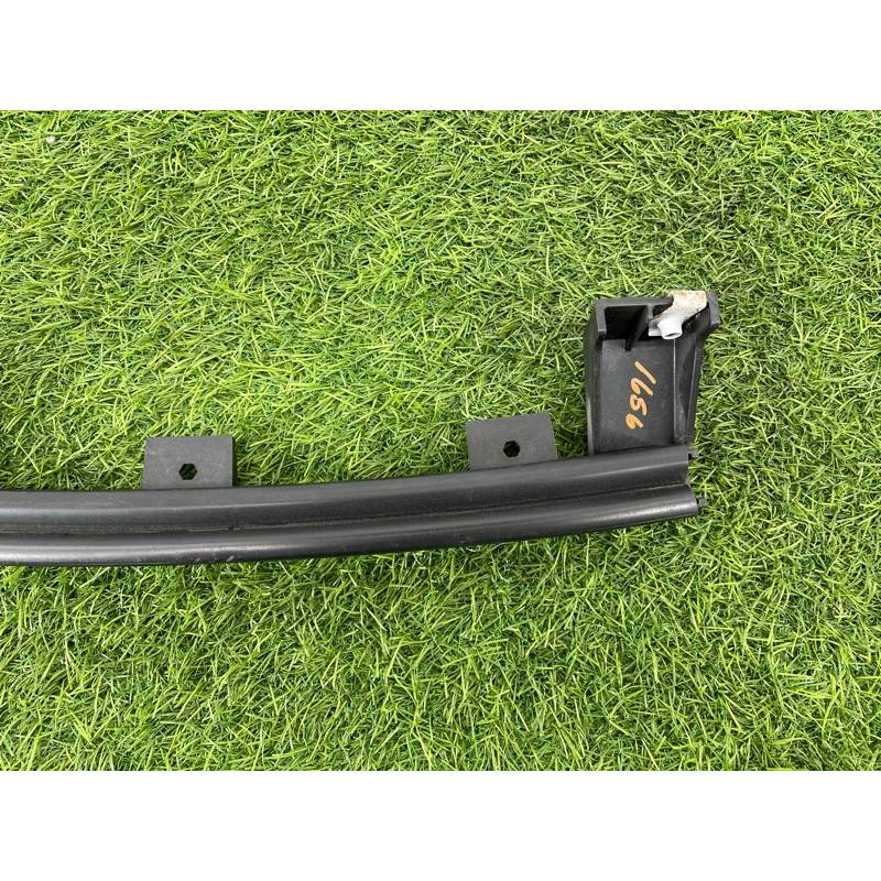 Направляющая стекла двери (кузов и элементы) Cadillac Xt5 1 2016 3.6 84659186