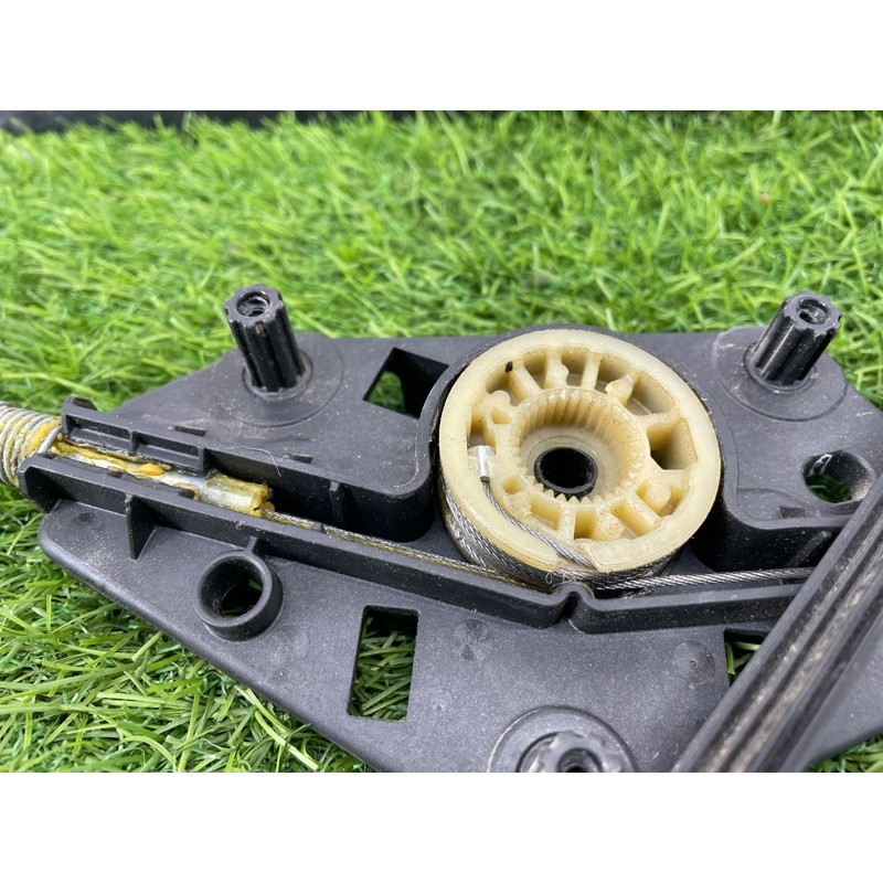 Механизм стеклоподъемника (кузов и элементы) VOLKSWAGEN CC 3C 3C8839461K