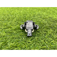 Датчик удару