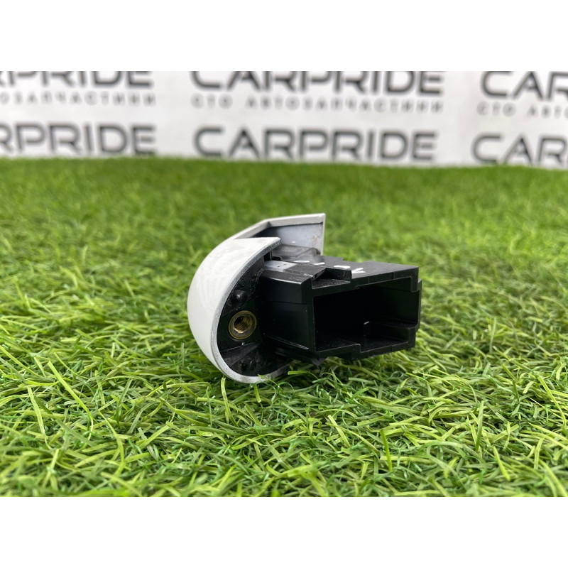 Заглушка внешней ручки (кузов и элементы) BMW 3-series E93 2010 3.0 N52 51217162434