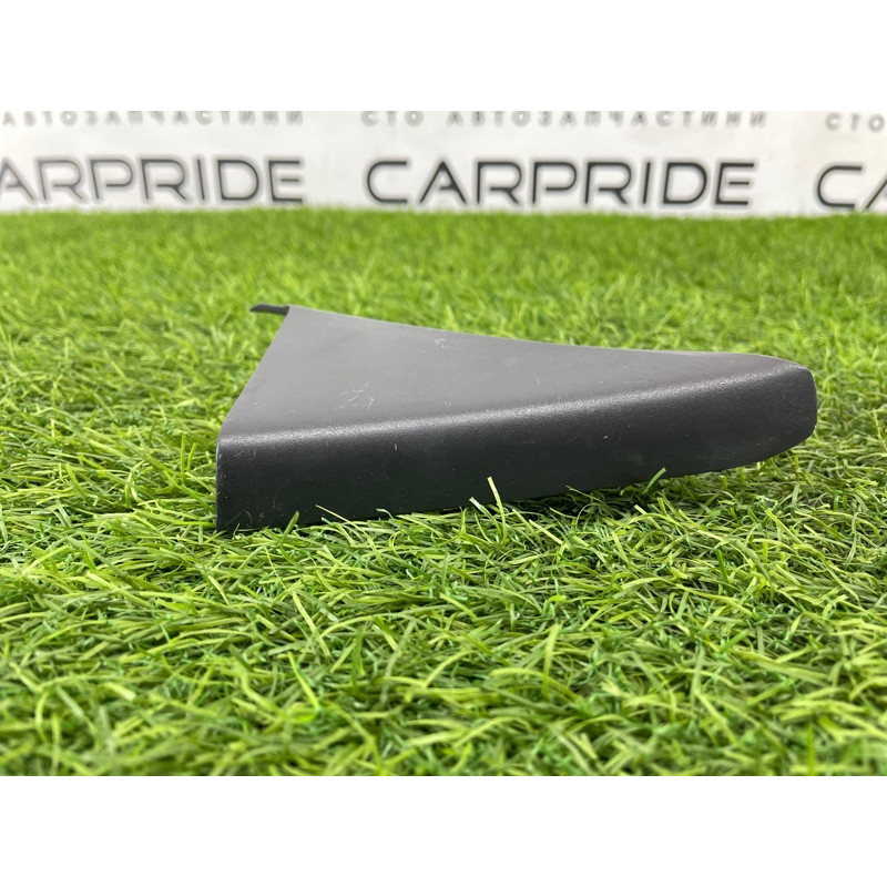 Молдинг двери (уголок) внутренний (кузов и элементы) Hyundai Sonata YF 839103S000RY