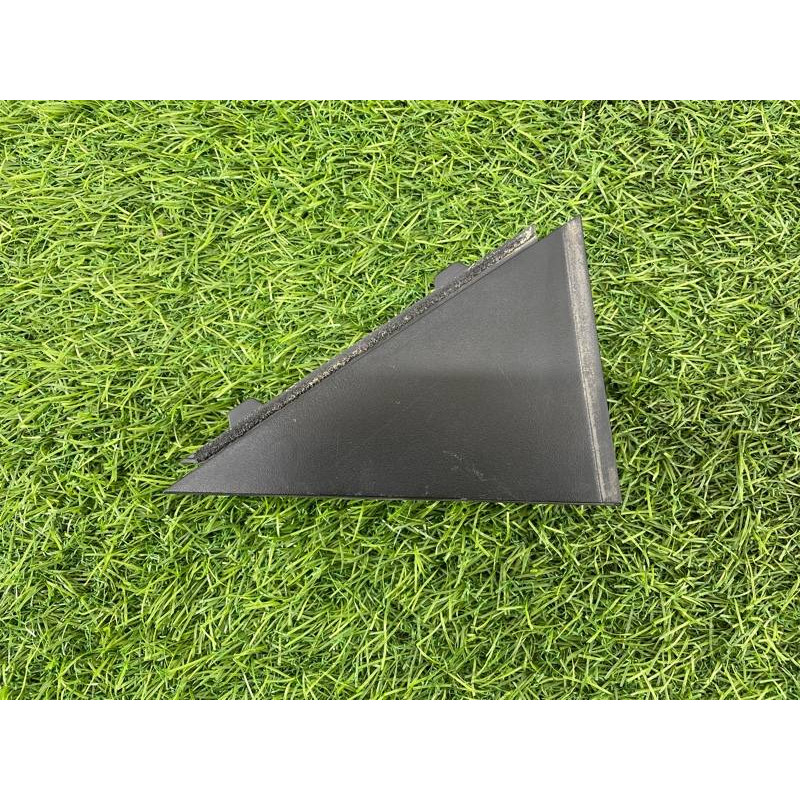 Молдинг двери (уголок) внешний (наружные элементы кузова) Hyundai Sonata YF 838303S000