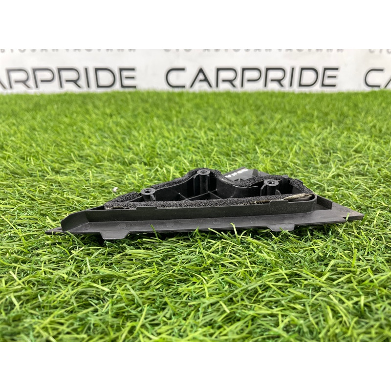 Молдинг двери (уголок) внешний (наружные элементы кузова) Hyundai Sonata YF 838303S000