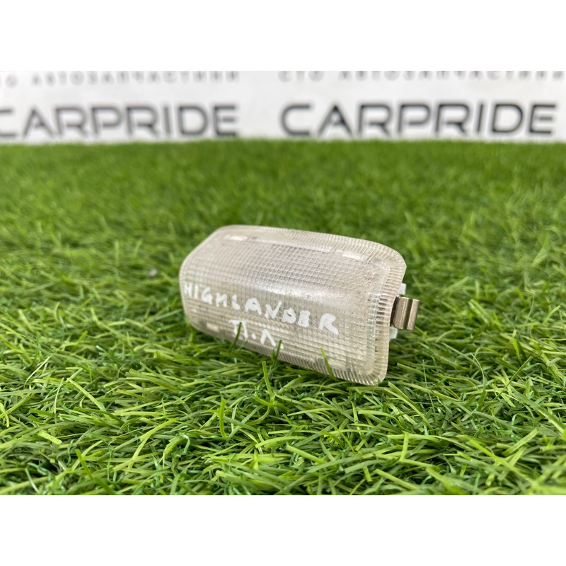 Плафон карты двери (электрика) Toyota Highlander XU20 8123048010