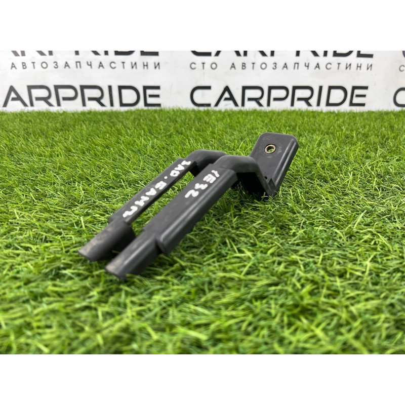 Крепление бампера (кузов и элементы) BMW 7-series E32 1990 M70b50 51121949229