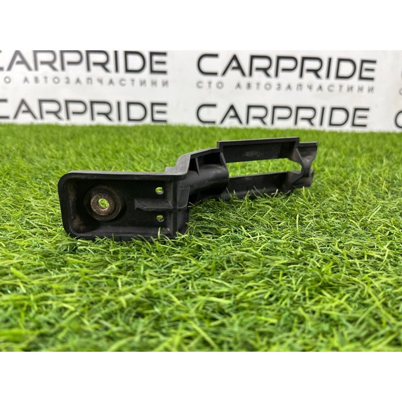 Крепление бампера (кузов и элементы) BMW 7-series E32 1990 M70b50 51121949229