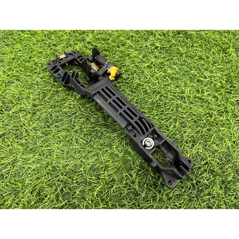 Кронштейн ручки двери (кузов и элементы) Toyota Highlander XU20 6920242010