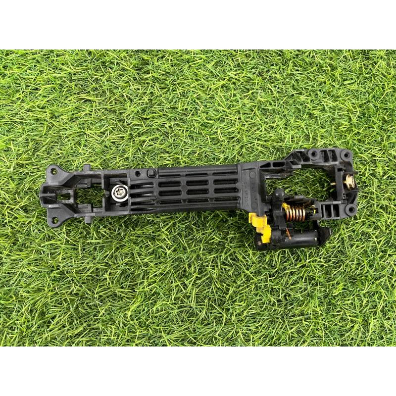 Кронштейн ручки двери (кузов и элементы) Toyota Highlander XU20 6920242010