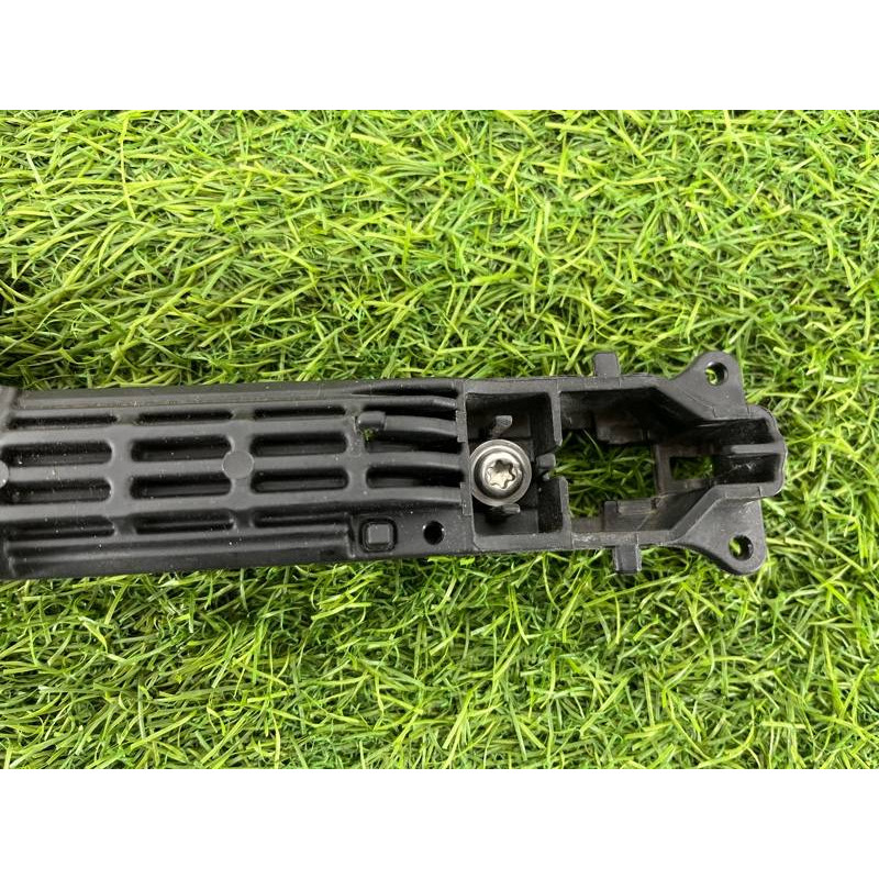 Кронштейн ручки двери (кузов и элементы) Toyota Highlander XU20 6920242010