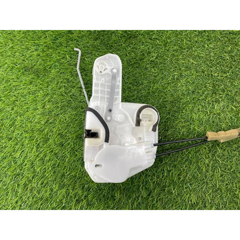 Замок двери (кузов и элементы) Mitsubishi Outlander GF 2017 2.4 5715A749