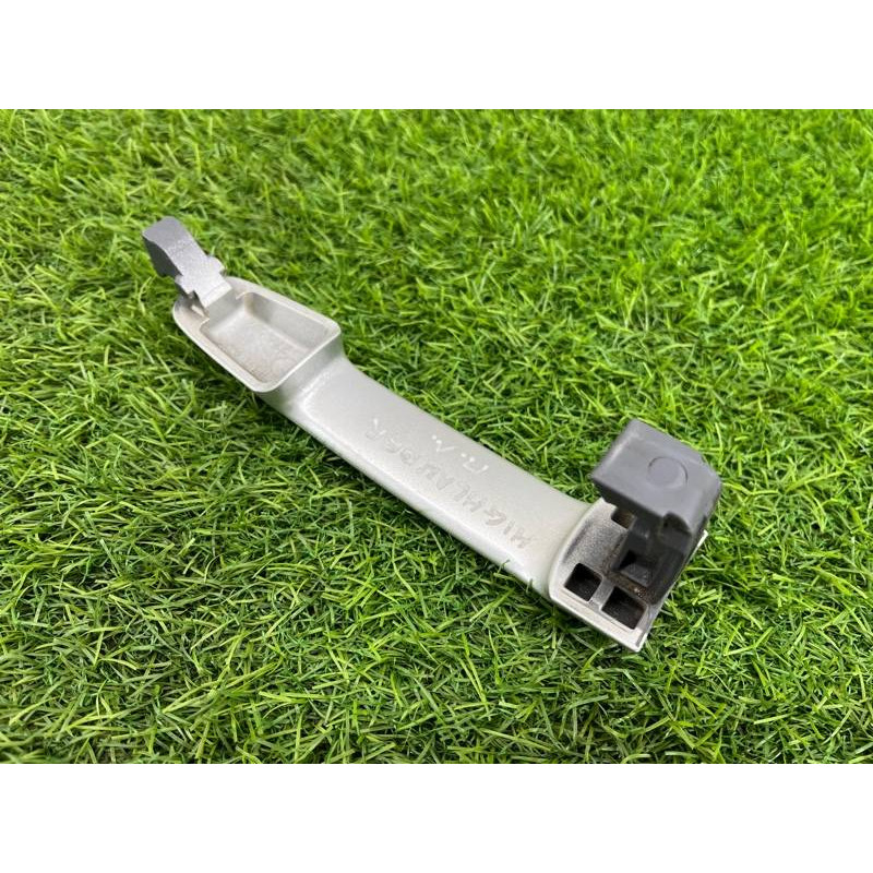 Ручка двери внешняя (кузов и элементы) Toyota Highlander XU20 6921112220A0