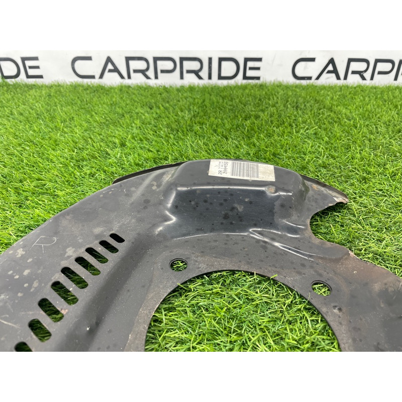 Пыльник тормозного диска (тормозная система) Toyota Sequoia XK60 477030C031