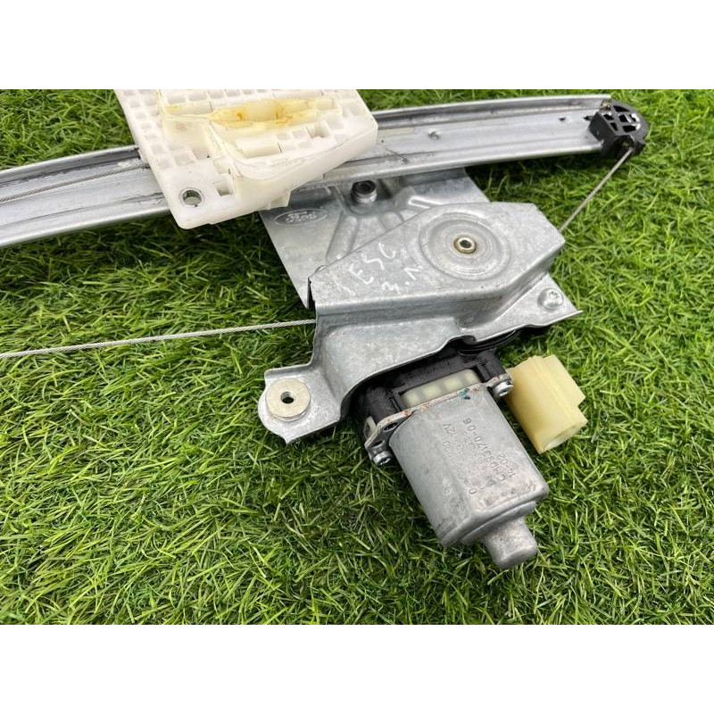 Механизм стеклоподъемника с мотором (кузов и элементы) FORD ESCAPE MK3 2014 1.6 CJ5Z7827001C