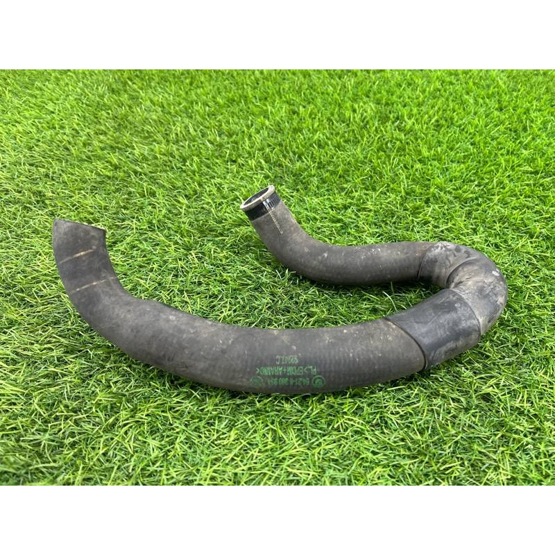 Патрубок (система охлаждения) BMW 5-series E39 2001 M47D20 64218380934