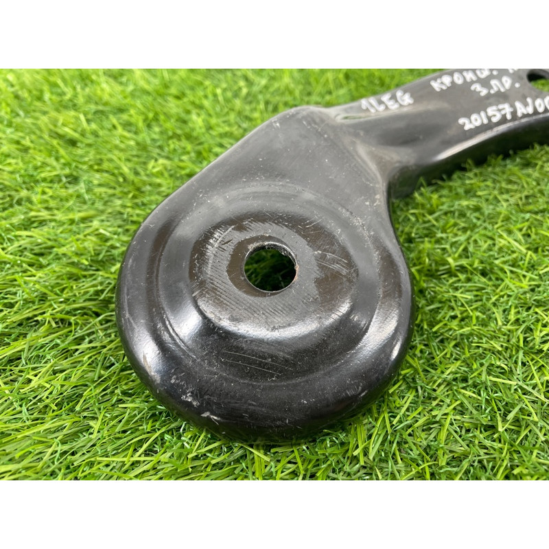 Кронштейн подрамника (подвеска) Subaru Legacy BN 2016 2.5 20157AJ00A