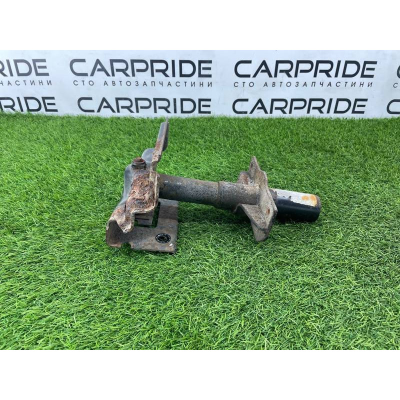 Крепление бампера (кузов и элементы) BMW 7-series E32 1990 M70b50 51121949500