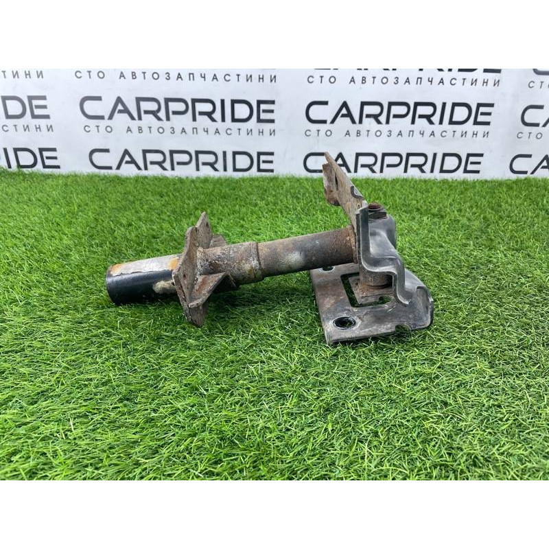 Крепление бампера (кузов и элементы) BMW 7-series E32 1990 M70b50 51121949500