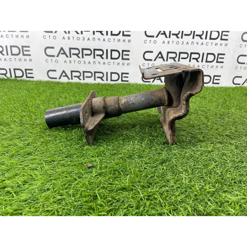 Крепление бампера (кузов и элементы) BMW 7-series E32 1990 M70b50 51121949500